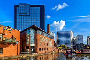 Birmingham Canal at Gas Street, Central Birmingham, West Midlands, United Kingdom, Europe