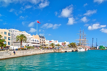 Front Street, Hamilton, where the Norwegian sail training tall ship Sorlandet, built in 1927, is moored, Hamilton, Bermuda, Atlantic, North America