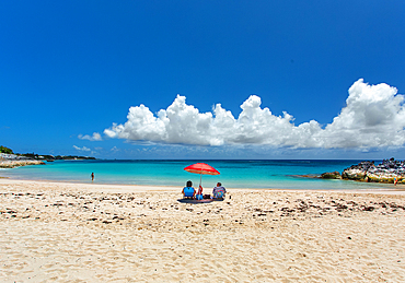 Beachgoers enjoying a sunny day at John Smith's Bay, Smith's, Bermuda, North Atlantic, North America