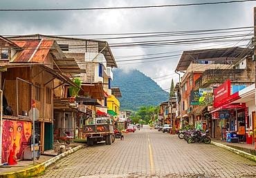 Town centre, Mindo, a centre for tourism in the Cloud Forest involving zip lining, rafting, bird watching and nature tours, Mindo, Ecuador, South America