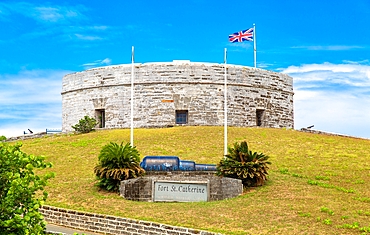 Fort St. Catherine, built in 1614 to defend sea approaches to the island, now a museum, UNESCO World Heritage Site, St George's, Bermuda, Atlantic, North America