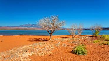 The reservoir at Sand Hollow State Park in Utah, USA, a popular venue for boating, cycling and off road driving. The park covers some 20,000 acres and opened in 2003.