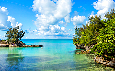 Admiralty House Park beach, Pembroke Parish, Bermuda, Atlantic, Central America. Once the park was the base for the local Royal Navy chief and the beach was used by Naval Officers.
