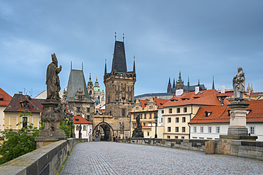 Mala Strana Bridge Tower at Charles Bridge, UNESCO World Heritage Site, Prague, Bohemia, Czech Republic (Czechia), Europe