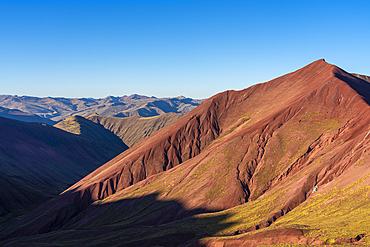 Valle Rojo (Red Valley) at sunrise, near Rainbow Mountain, Pitumarca District, Cusco (Cuzco) Region, Peru, South America