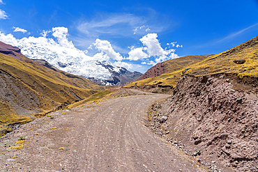 Nevado Ausangate mountain in the Andes, Pitumarca District, Cusco (Cuzco) Region, Peru, South America, South America