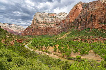 Zion valley and Virgin River seen from Kayenta trail, Zion National Park, Utah, United States of America, North America