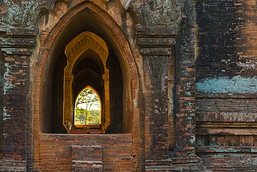 See-through arch of old pagoda, Old Bagan (Pagan), UNESCO World Heritage Site, Myanmar (Burma), Asia