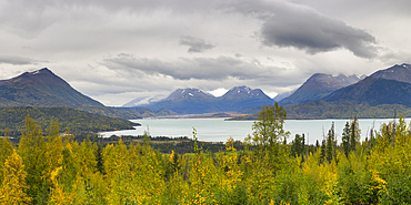 Skilak Lake with fall foliage, near Cooper Landing, Kenai Peninsula, Alaska, United States of America, North America