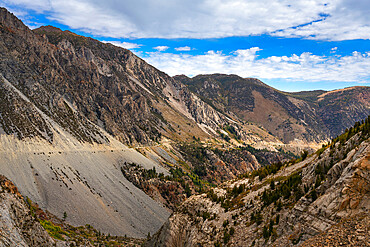 Tioga Pass road valley view, Yosemite National Park, California, USA