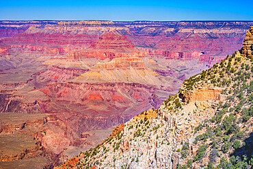 Scenic view of Grand Canyon from South Kaibab Trail, Grand Canyon National Park, Arizona, USA