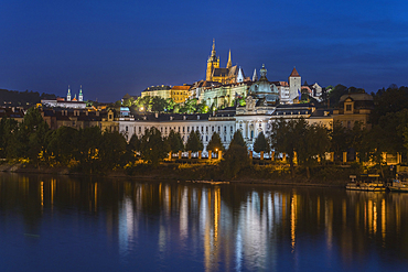 Prague Castle at night, UNESCO World Heritage Site, Prague, Bohemia, Czech Republic (Czechia), Europe