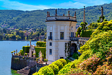 The gardens of Borromeo Palace, Isola Bella, Lake Maggiore, Verbania district, Piedmont, Italian Lakes, Italy, Europe