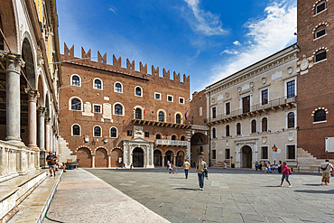 Piazza Signori, Verona, Verona district, Veneto, Italy, Europe