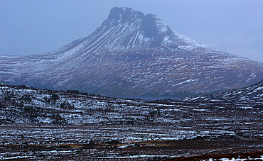 Stac Pollaidh and the Assynt landscape, North West Highlands, Scotland, United Kingdom, Europe