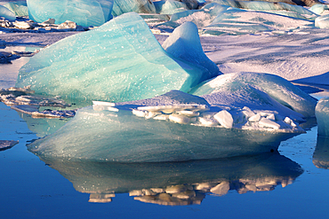 Icebergs, Jokulsarlon Glacier Lagoon, Vatnajokull National Park, southern Iceland, Polar Regions