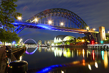 Tyne Bridge at dusk, Newcastle-upon-Tyne, Tyne and Wear, England, United Kingdom, Europe