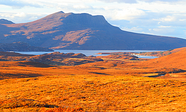 Looking towards Ben Mor Coigach from Assynt, Sutherland, Highlands, Scotland, United Kingdom