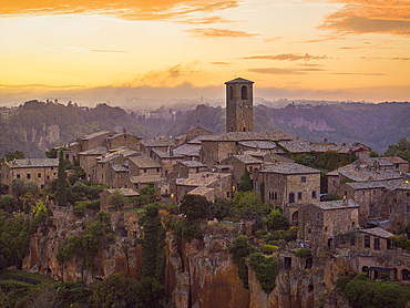 The beautiful village of Civita di Bagnoregio during an autumn sunset, Civita di Bagnoregio, Viterbo, Lazio, Italy, Europe