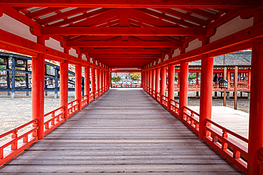 Itsukushima Shrine, Shinto temple, on Miyajima Islan, UNESCO World Heritage Site, Hiroshima Prefecture, , Honshu, Japan, Asia