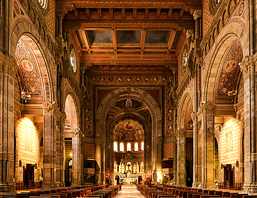 Interior of Corpus Domini Church, blending Neo-Romanesque, Neo-Byzantine, and Art Nouveau styles, completed in 1901, elevated to minor basilica status by Pope Pius XII, Milan, Lombardy, Italy, Europe