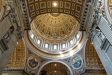 Architectural detail of the ceiling of Saint Peter's Basilica in Vatican City, the papal enclave in Rome, UNESCO World Heritage Site, Rome, Lazio, Italy, Europe