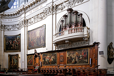 Interior of St. Aubin's Cathedral in Namur, Belgium, the only cathedral in academic Late Baroque style, built post-1559 in the Low Countries. Classified as part of Wallonia's Major Heritage.