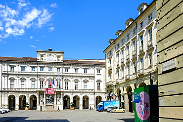 View of Piazza Palazzo di Citta, a central square built on the site of the ancient Roman city, and location of Palazzo Civico, Turin, Piedmont, Italy, Europe