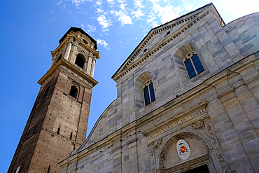 Turin Cathedral (Duomo di Torino), Catholic Cathedral dedicated to Saint John the Baptist, built in the 15th century, with the Chapel of the Holy Shroud, housing the Shroud of Turin, added in the 17th century, Turin, Piedmont, Italy, Europe