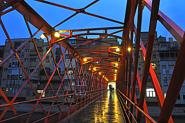 metal footbridge over the Onyar River, built by Eiffel and Compagny in 1876, Girona, Catalonia, Spain,Europe