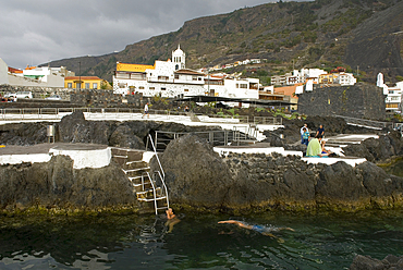 Pool fitted in the volcanic lava flow, Garachico, village on the North coast, Tenerife, Canary Islands, Spain, Atlantic Ocean, Europe