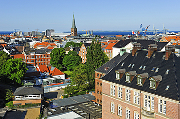 view from the rooftop of ARoS Aarhus Kunstmuseum (designed by Danish architects Schmidt Hammer Lassen), Aarhus, Jutland Peninsula, Denmark, Northern Europe