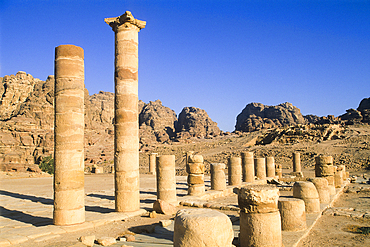 Grand Temple in Petra, Jordan, UNESCO World Heritage Site, Jordan, Middle East