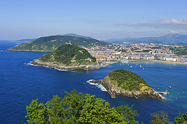 La Concha Bay viewed from the Monte Igeldo, San Sebastian, Bay of Biscay, province of Gipuzkoa, Basque Country, Spain,Europe