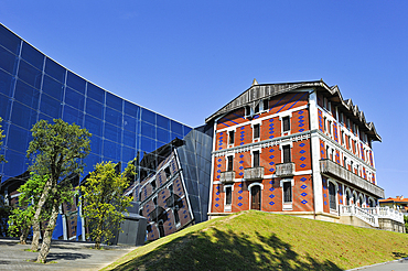 Balenciaga Museum, housed in a newly built annex to Palacio Aldamar (by the Cuban architect Julian Argilagos and the design team AV62arquitectos), Getaria, province of Gipuzkoa, Basque Country, Spain,Europe