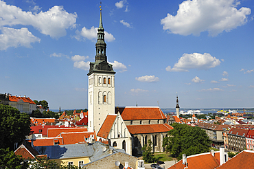 The 15th century Niguliste church house a museum dedicated to religious art, UNESCO World Heritage Site, Tallinn, Estonia, Europe