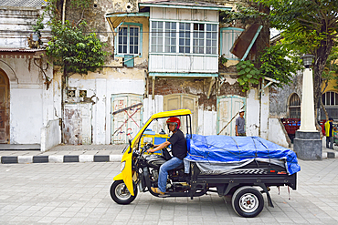 Garuda Street, Old Town of Semarang, Java island, Indonesia, Southeast Asia