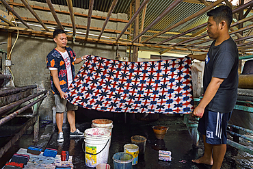 Lurik House workshop which use Shibori technique, Dien by Dinar, contemporary batik, Sondakan district, Solo (Surakarta), Java island, Indonesia, Southeast Asia