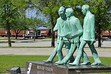 The Men of Vision bronze sculpture of Rogers Brothers, by David Cargill, Art Museum of Southeast Texas, Beaumont, Texas, United States of America