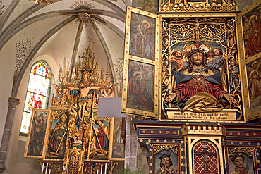 retables inside the Church of Riva di Tures /Rein in Taufers, Riva Valley (Italian: Val di Riva, German: Reintal), Trentino-Alto Adige, Sudtyrol, South Tyrol, Italy, South-central Europe