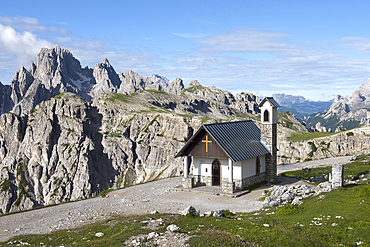 Cappella degli Alpini, Three Peaks nature park, Trentino-Alto Adige, Sudtyrol, South Tyrol, Italy, South-central Europe