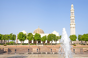 Sultan Qaboos Grand Mosque, Muscat, Sultanate of Oman, Arabian Peninsula