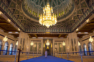 Sultan Qaboos Grand Mosque, Muscat, Sultanate of Oman, Arabian Peninsula