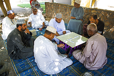 Domino players, Birkat Al Mouz in the Al Dakhliya region, foothills of Jebel Akhdar, Sultanate of Oman, Arabian Peninsula