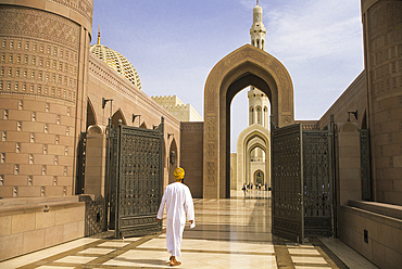 Sultan Qaboos Grand Mosque, Muscat, Sultanate of Oman, Arabian Peninsula