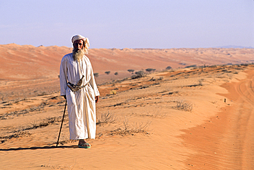 Old bedouin man in Wahiba sands,Sultanate of Oman,Arabian Peninsula,southwest Asia