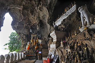 Pak Ou low cave, Vat Tham Ting, overlooking the Mekopng River, Luang Prabang district, Laos, Southeast Asia