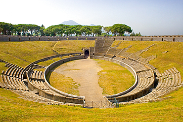 Amphitheatre of the archaeological site of Pompeii, UNESCO World Heritage Site, province of Naples, Campania region, Italy, Europe