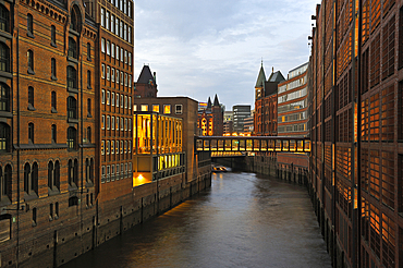 Brooksfleet canal in the Speicherstadt (City of Warehouses), HafenCity district, Hamburg, Germany, Europe