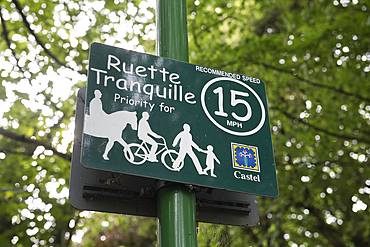 Small road called Ruette Tranquille, Speed limit of 15 m/h, Ruette de la Generotte, Guernsey Island, Bailiwick of Guernsey, United Kingdom